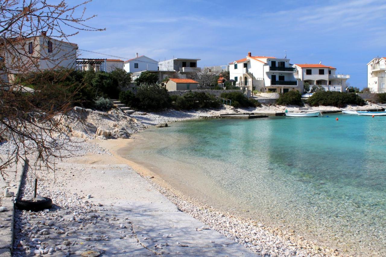 Family Friendly Seaside Apartments Kanica, Rogoznica - 12895 المظهر الخارجي الصورة