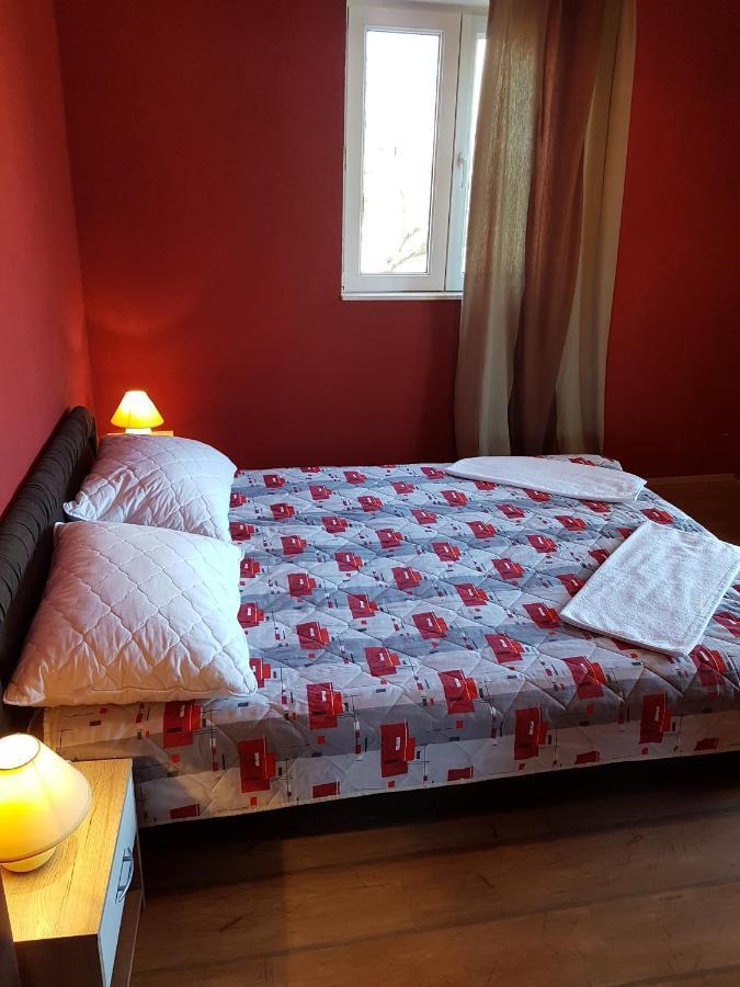 Family Friendly Seaside Apartments Kanica, Rogoznica - 12895 المظهر الخارجي الصورة